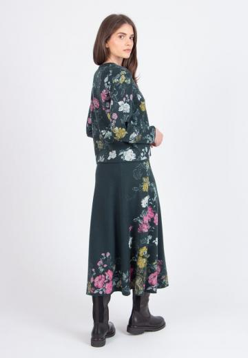 Жаккардовая вязаная кофта