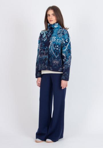 Жаккардовая вязаная кофта