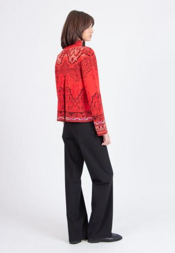 Жаккардовая вязаная кофта