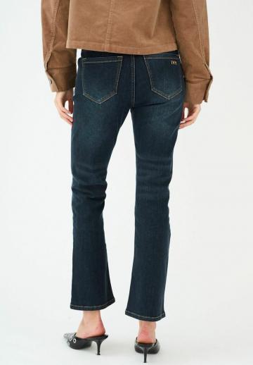 Клешеные брюки