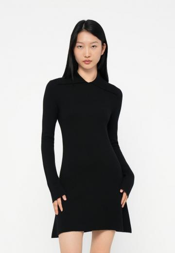 Вязаное платье