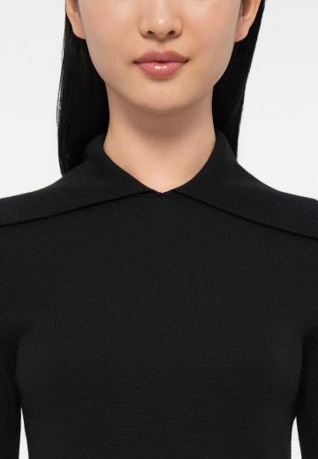 Вязаное платье