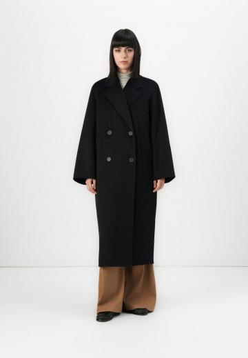 Шерстяное пальто