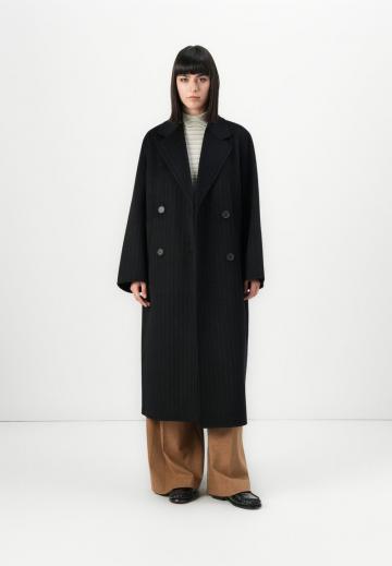 Шерстяное пальто