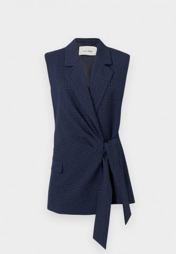 Длинный блейзер