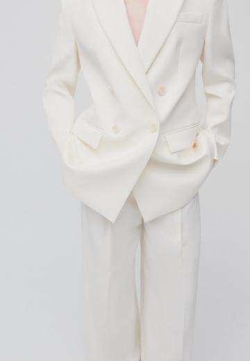 Короткое пальто