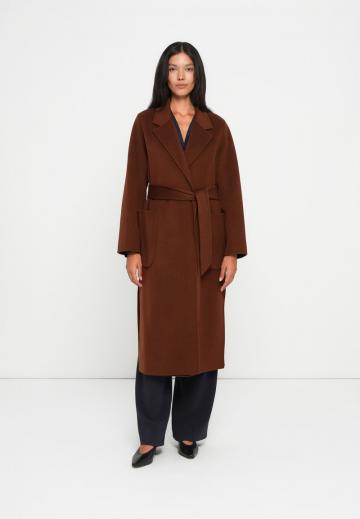 Шерстяное пальто