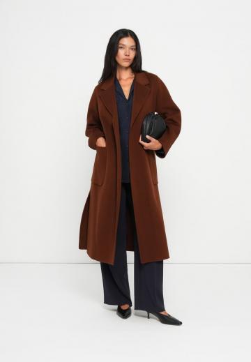 Шерстяное пальто