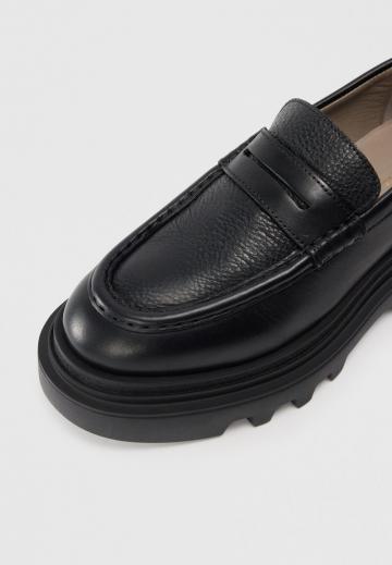 Полуботинки