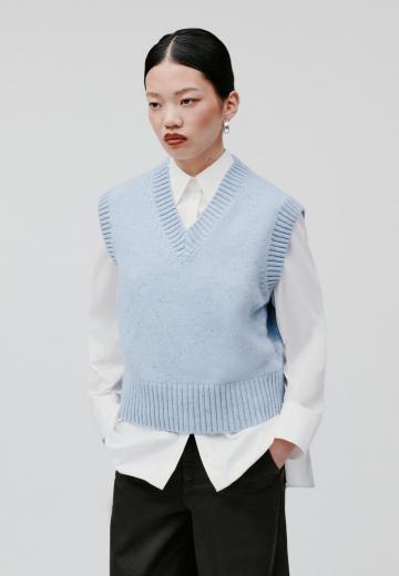 Пуловер без рукавов