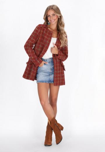 Короткое пальто