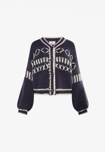 Жаккардовая вязаная кофта