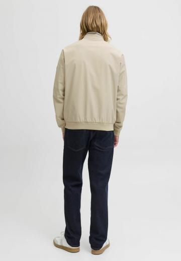 Куртка бомбер