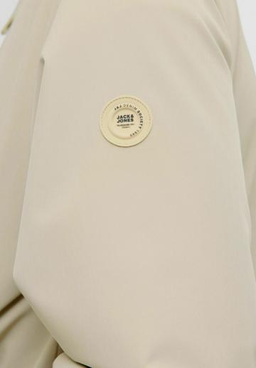 Куртка бомбер