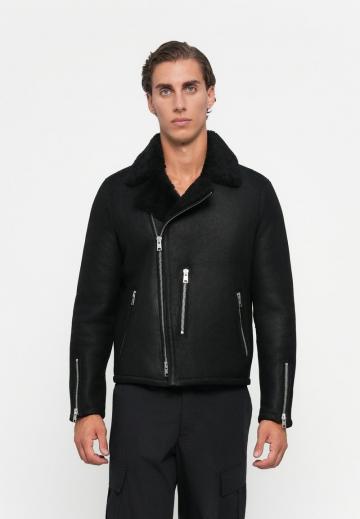 Кожаная куртка