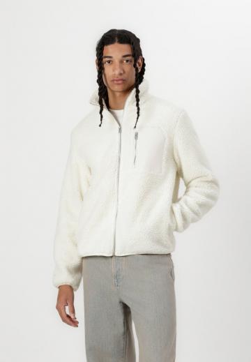 Флисовая куртка