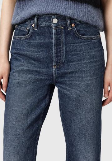Прямые джинсы