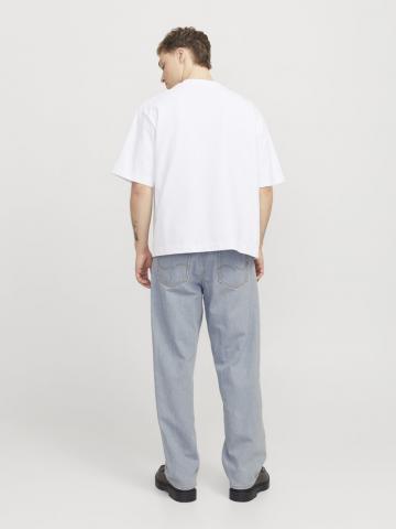 Свободные джинсы