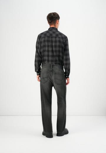 Свободные джинсы