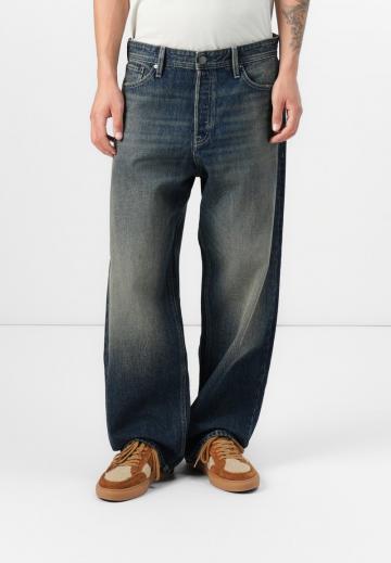Свободные джинсы