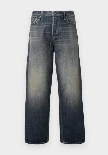 Свободные джинсы