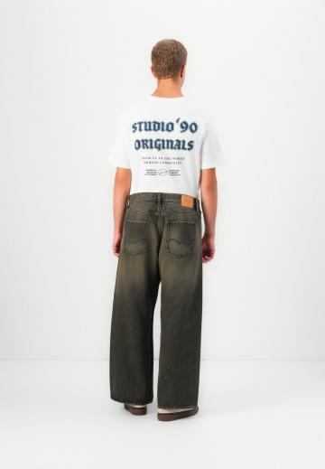 Свободные джинсы