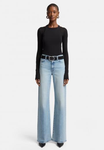 Клешеные джинсы