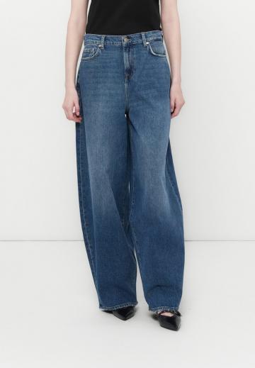 Свободные джинсы