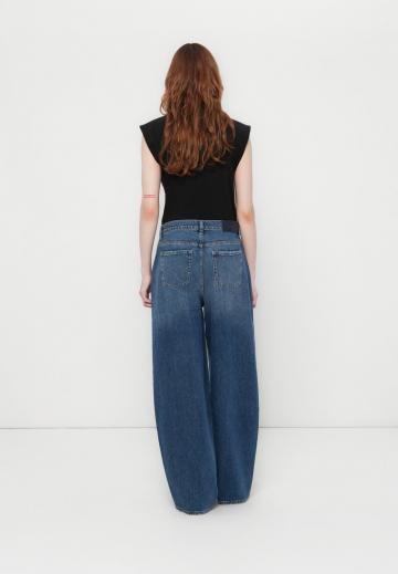 Свободные джинсы