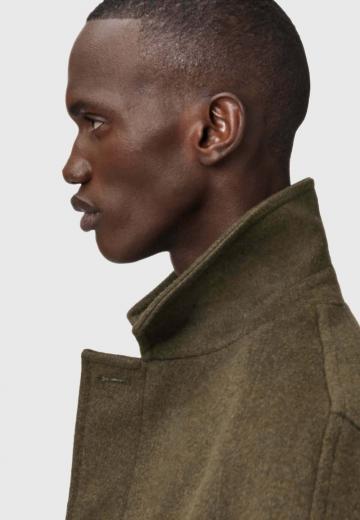 Шерстяное пальто