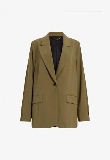 Блейзер с накладными карманами