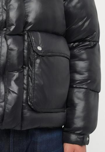 Зимняя куртка