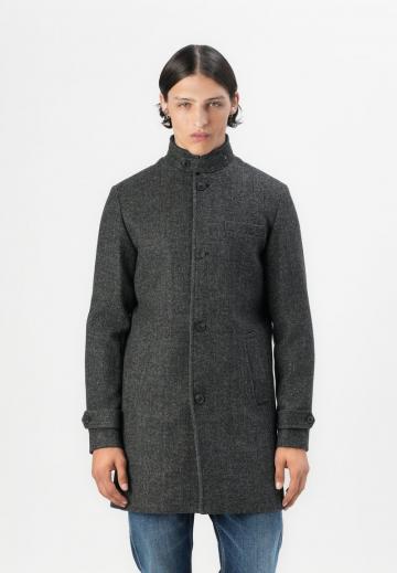 Шерстяное пальто