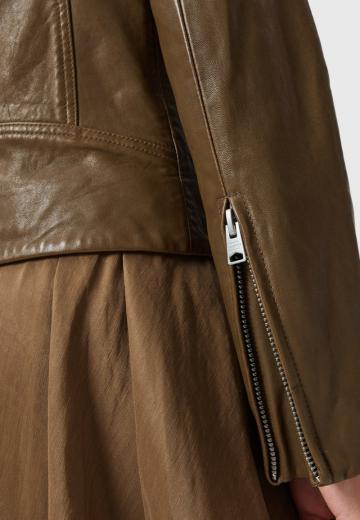 Байкерская куртка