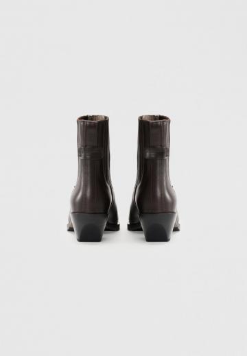 Ботинки челси