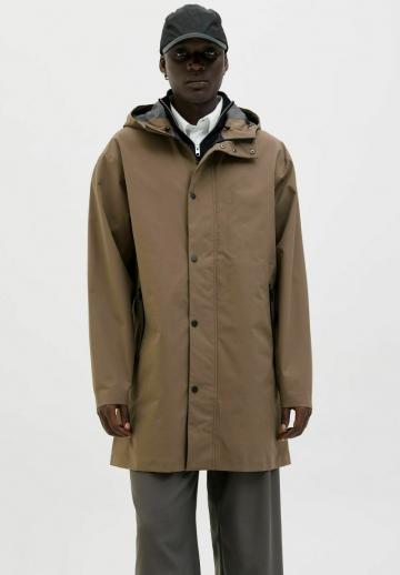 Куртка-дождевик