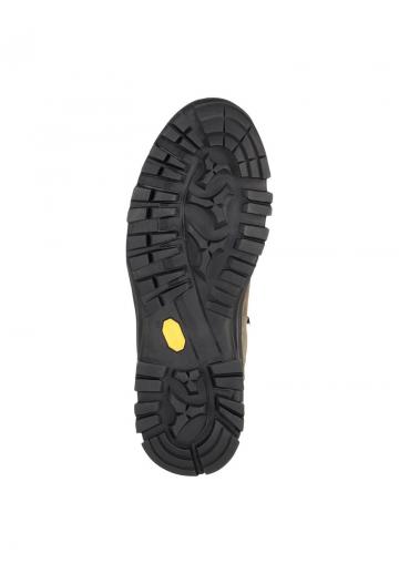 Походные ботинки