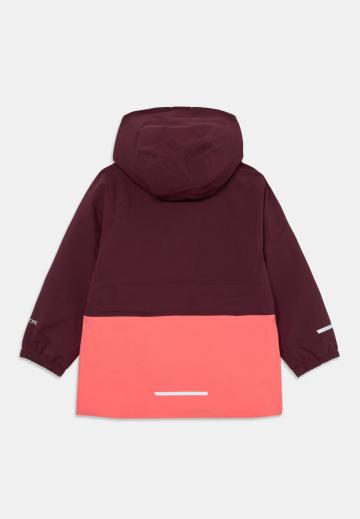 Спортивная куртка