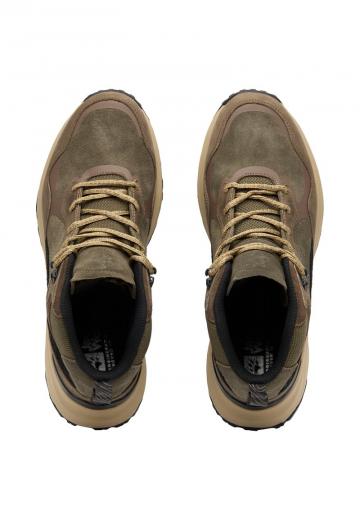 Походные ботинки