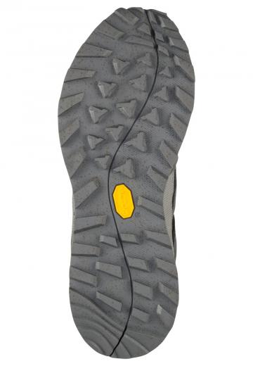 Беговые кроссовки