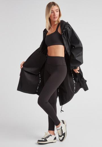 Куртка-дождевик