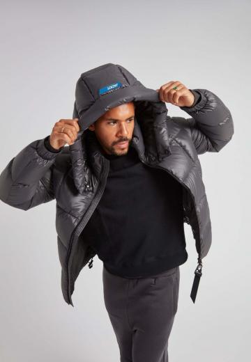 Зимняя куртка