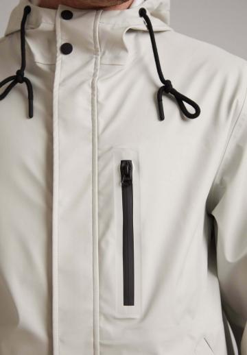 Куртка-дождевик