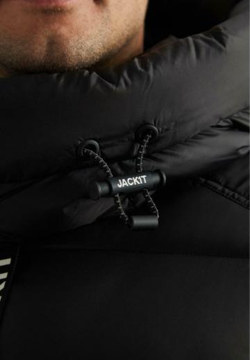 Зимняя куртка