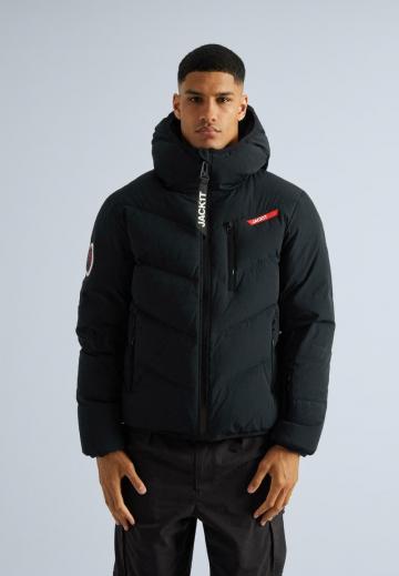 Зимняя куртка