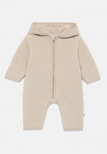 Набор одежды