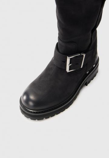 Ковбойские сапоги