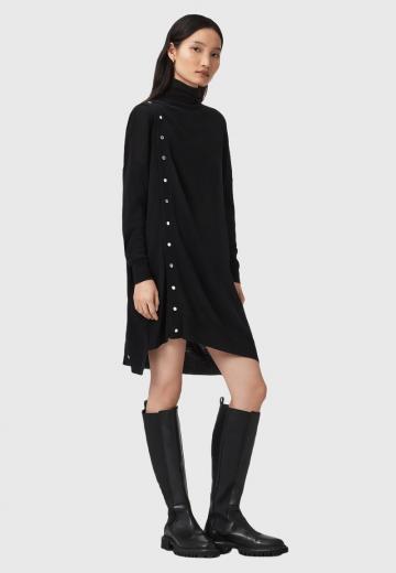 Вязаное платье