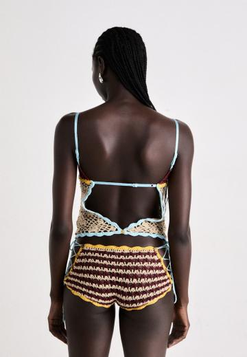 Топ на бретельках