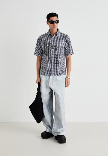 Прямые джинсы